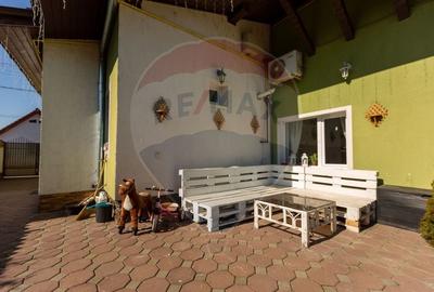 Casa SPATIOASA de vanzare in zona semicentrala - 3