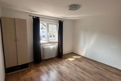 Casă individuală cu 5 camere cu Canalizare în Nicolina - 6