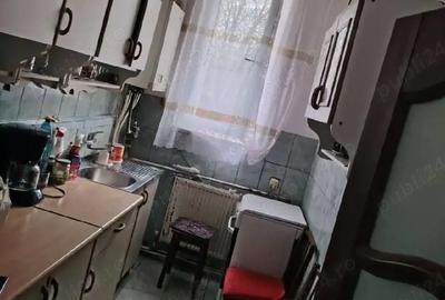 Apartament cu 2 camere decomandat în Horia - 2