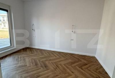 Casă cu 4 camere cu Teren 325 Mp în Sânandrei