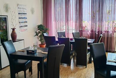 Casă cu 10 camere cu Canalizare în Central - 7