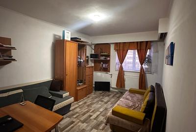 Garsonieră decomandată, mobilată în Gară - 1