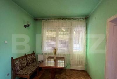 Casa 274 mp, teren 443 mp, zona centru LIVADA, pretabila si - 2