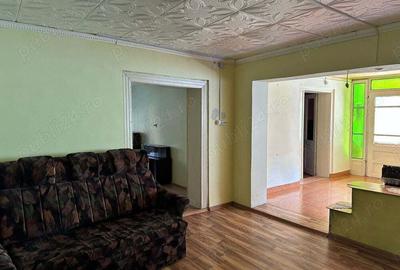 Casă cu 6 camere în Dalboșeț - 1