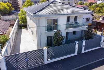 Casa eleganta 4 camere in zona Hanul Piratilor – 236 mp, teren 350 mp, mobilata - 30