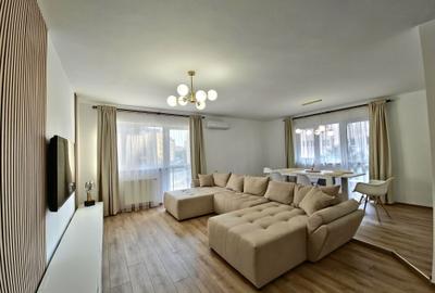 Apartament cu 3 camere decomandat în Central - 1