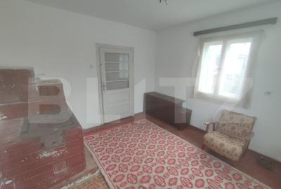 Casă cu 4 camere cu Teren 2610 Mp în Rădăuți - 3