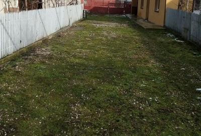 Casă cu 5 camere cu Teren 4000 Mp în Central - 2