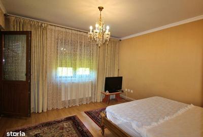 Casă cu 5 camere cu Teren 630 Mp în Valea Adâncă - 2