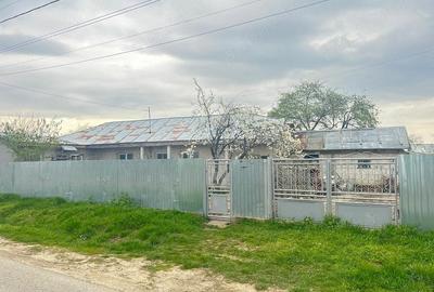 Casă cu Teren 11000 Mp în Cosmești - 3