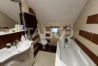 COMISION 0! Casa cu 5 camere teren 500 mp cu panouri solare Cristian - 10