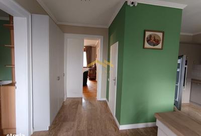 Apartament cu 3 camere decomandat în Ultracentral