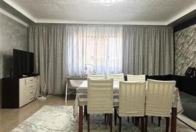 Casa Mobilata si Renovata, Situata intr-o Zona Excelenta in Navodari - 10