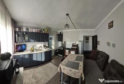 Casă cu 3 camere cu Teren 3100 Mp în Făurești - 8