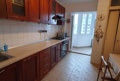 Vanzare apartament 3 camere Tineretului Pridvorului