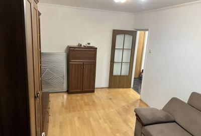 Apartament cu 3 camere decomandat în Fundeni - 2