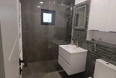 Apartament cu 3 camere semidecomandat în Central - 2