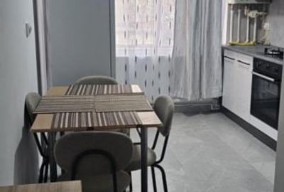 Apartament cu 2 camere decomandat, mobilat în Central - 2