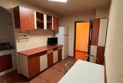 Apartament cu 3 camere decomandat în Micro 11 - 3