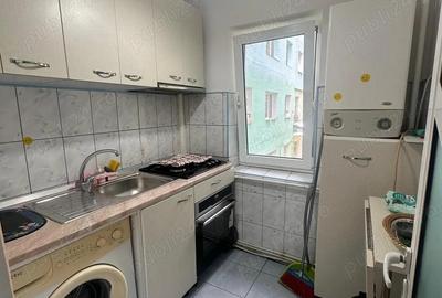 De vanzare apartament cu 3 camere, etaj 1, 38.000 euro - 5