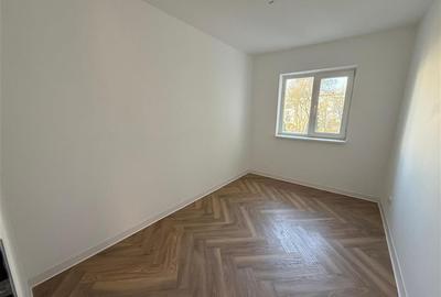 Apartament cu 3 camere decomandat în Nicolina - 4