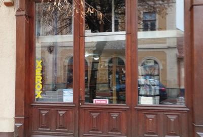 Spațiu comercial, de 57 mp, în Central - 2