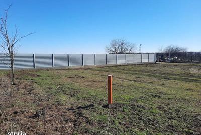 Teren de 580 mp, în Vânători - 3