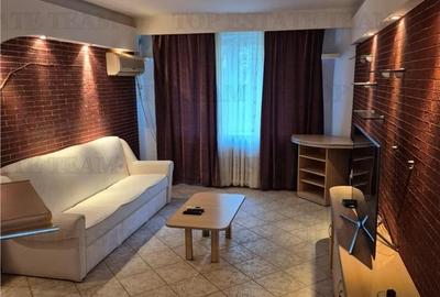 Apartament cu 4 camere semidecomandat în Obor