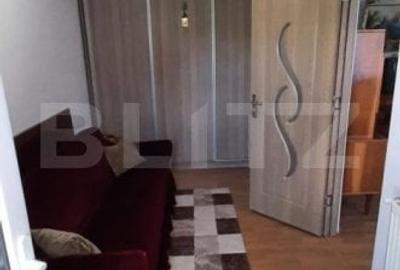 Apartament de vanzare, cu 3 camere, 56 mp, zona Micro 5 - 8