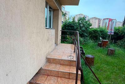 Apartament cu 3 camere decomandat în Griviței - 12