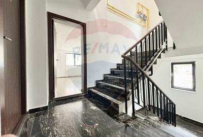 Birou, de 139.25 mp, în 13 Decembrie - 12