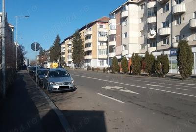 Spațiu comercial, de 60 mp, în Semicentral - 9