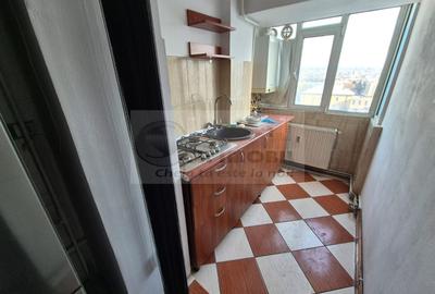 Garsonieră decomandată, mobilată în Hala Centrală - 6