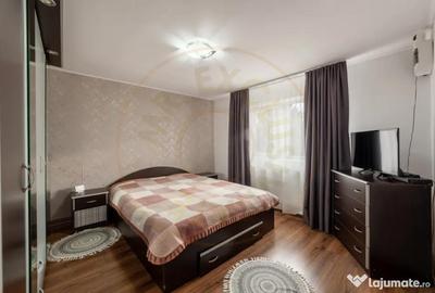 Casă cu 5 camere cu Canalizare în Țițești - 6