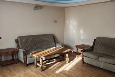 Vilă 5 camere, P+1+M curte proprie - 23