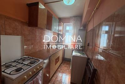 Apartament cu 3 camere decomandat, mobilat în 9 Mai - 7