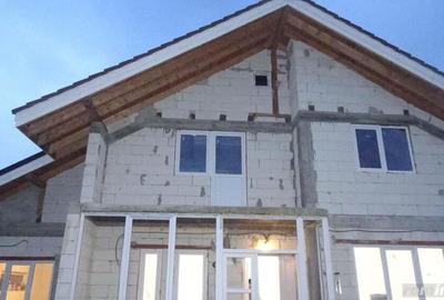 Vand casa noua semifisata in Deva, P+M, zona Zavoi, suprafata totala de teren 719 mp, - 1