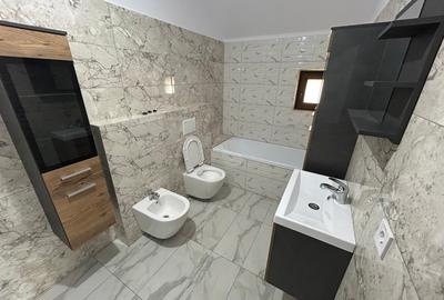 Casă individuală cu 4 camere cu Canalizare în Geamăna - 3