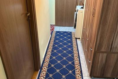 Apartament cu 3 camere decomandat în Exterior Vest - 2