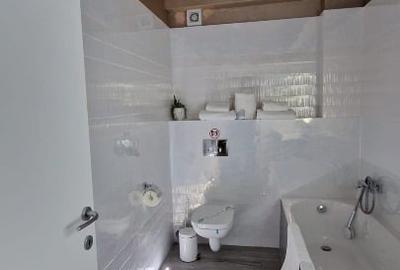 Studio White Tower Mamaia - 11