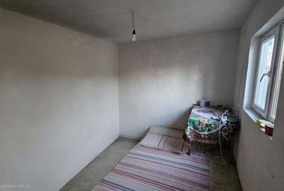 Casă cu 4 camere în Măldăeni - 6