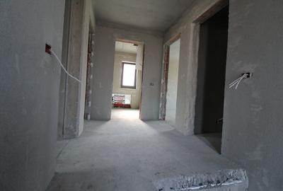 Casă individuală cu 5 camere cu Canalizare în Central - 10