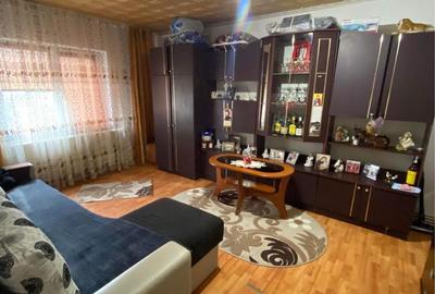 Apartament cu 2 camere decomandat în Central - 1