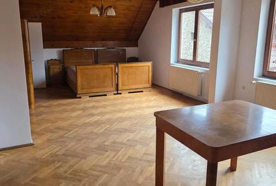 Casă cu Teren 422 Mp în Central - 10