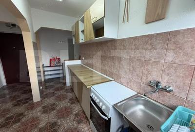 Apartament cu 3 camere decomandat în Rogerius - 4