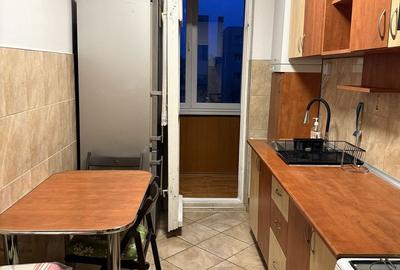 Apartament cu 3 camere decomandat în Exterior Vest - 2