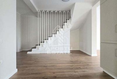 Duplex 5 camere, 3 locuri de parcare, Mosnita Noua - 4