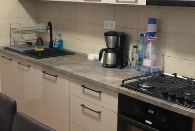 Apartament cu 3 camere semidecomandat în Central - 5