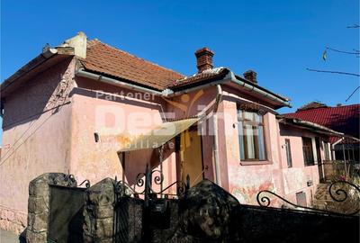 Casă individuală cu 3 camere cu Canalizare în Simeria - 2