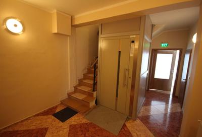 Vila  destinatie camin batrani - 47